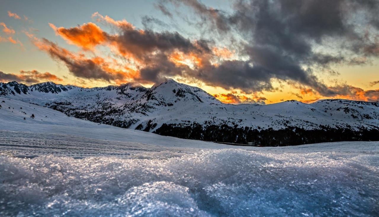 R Valle De Incles-Grandvalira Free Parking Canillo Exteriér fotografie